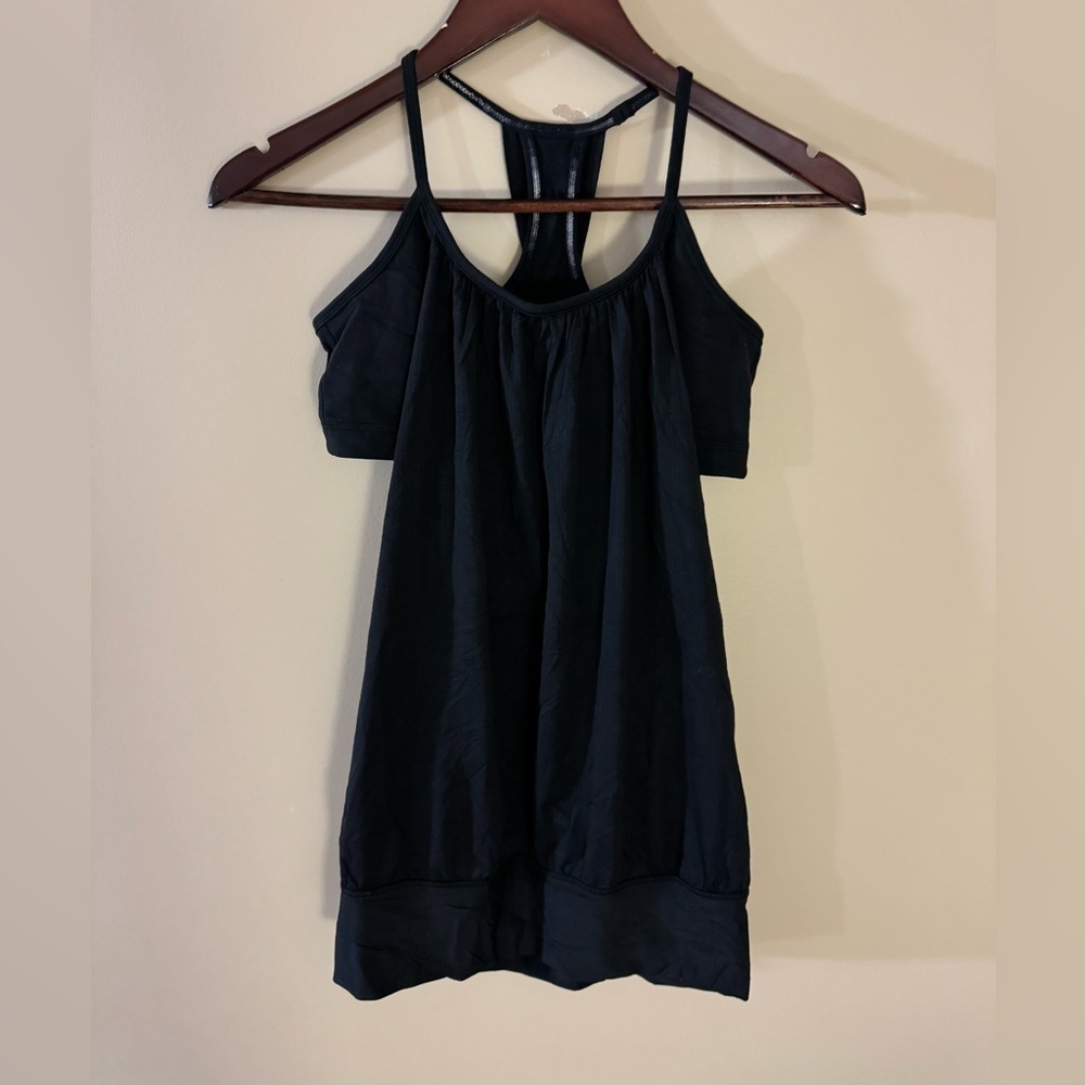 Lululemon black workout top - Picture 3 of 7